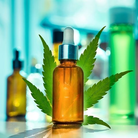m.r.naturals_cbd_oils-20230518-0001.jpg